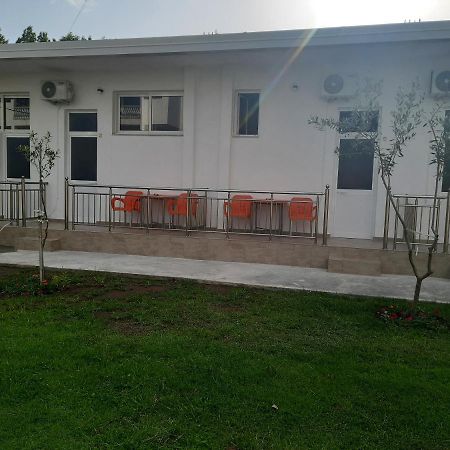 Vila Pushimi Regis Velipojë Exteriör bild