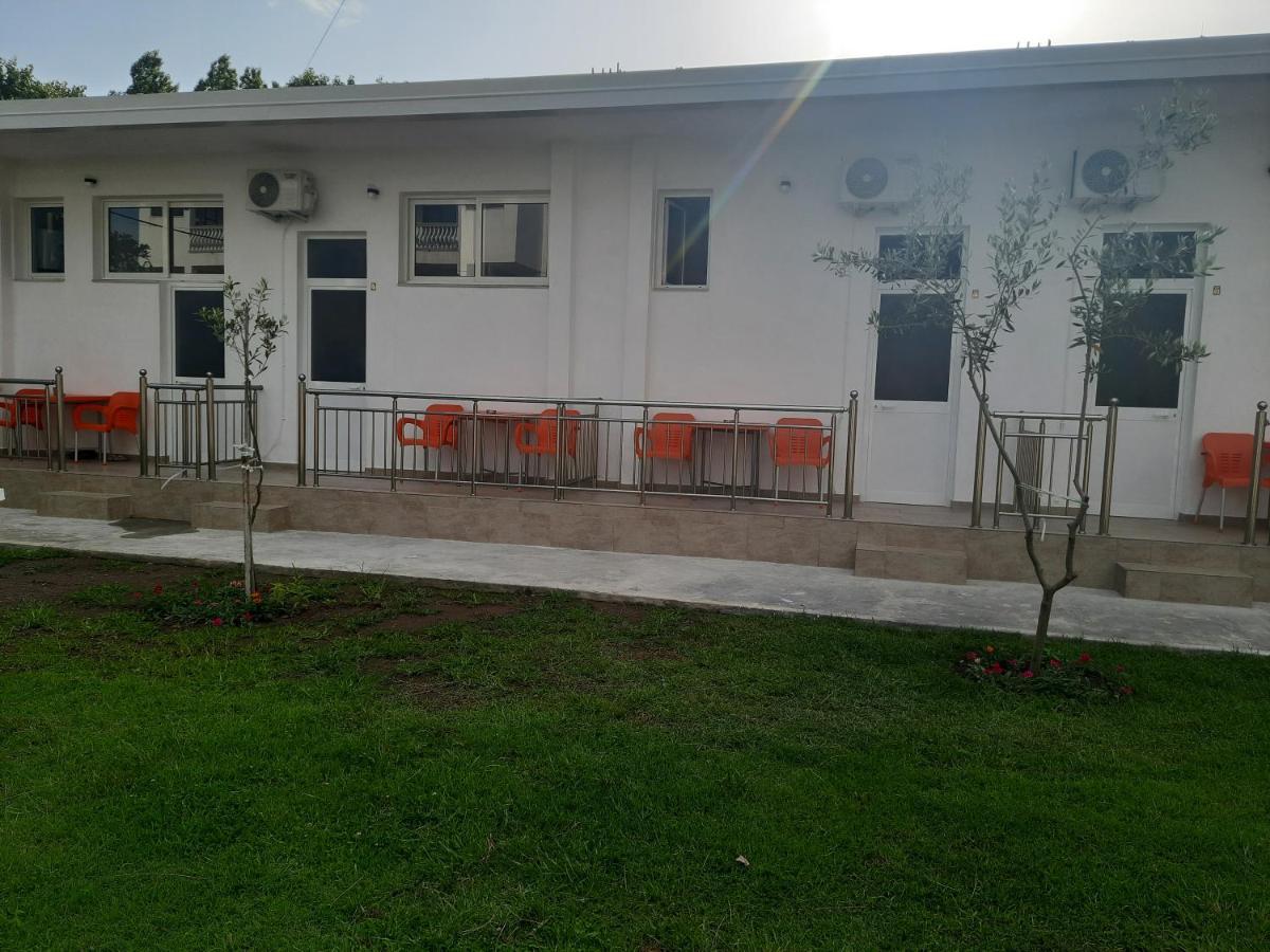 Vila Pushimi Regis Velipojë Exteriör bild