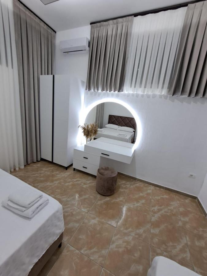 Vila Pushimi Regis Velipojë Exteriör bild