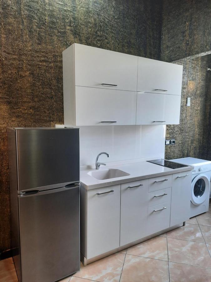 Vila Pushimi Regis Velipojë Exteriör bild